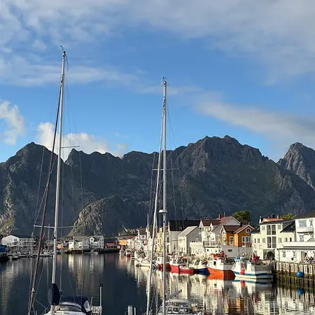 Appartement With Stunning Mountain, Sea And Views Of *